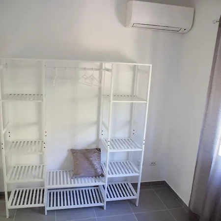 Holiday home Refugio Do Varosa *